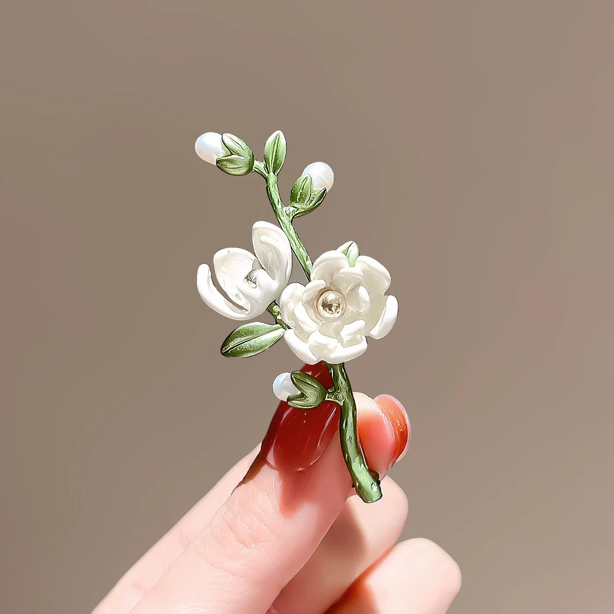 Vintage Art Magnolia Brooch Korean Ins Style Pin Exquisite and Elegant Jewelry Accessories Party Birthday Daily Decoration Gift