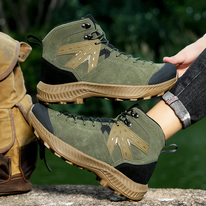 

Winter Sneakers for Men Boots Outdoor Trekking Shoes Men's Winter Sneakers Snow Boots Waterproof Leather Hiking Boots Super Warm