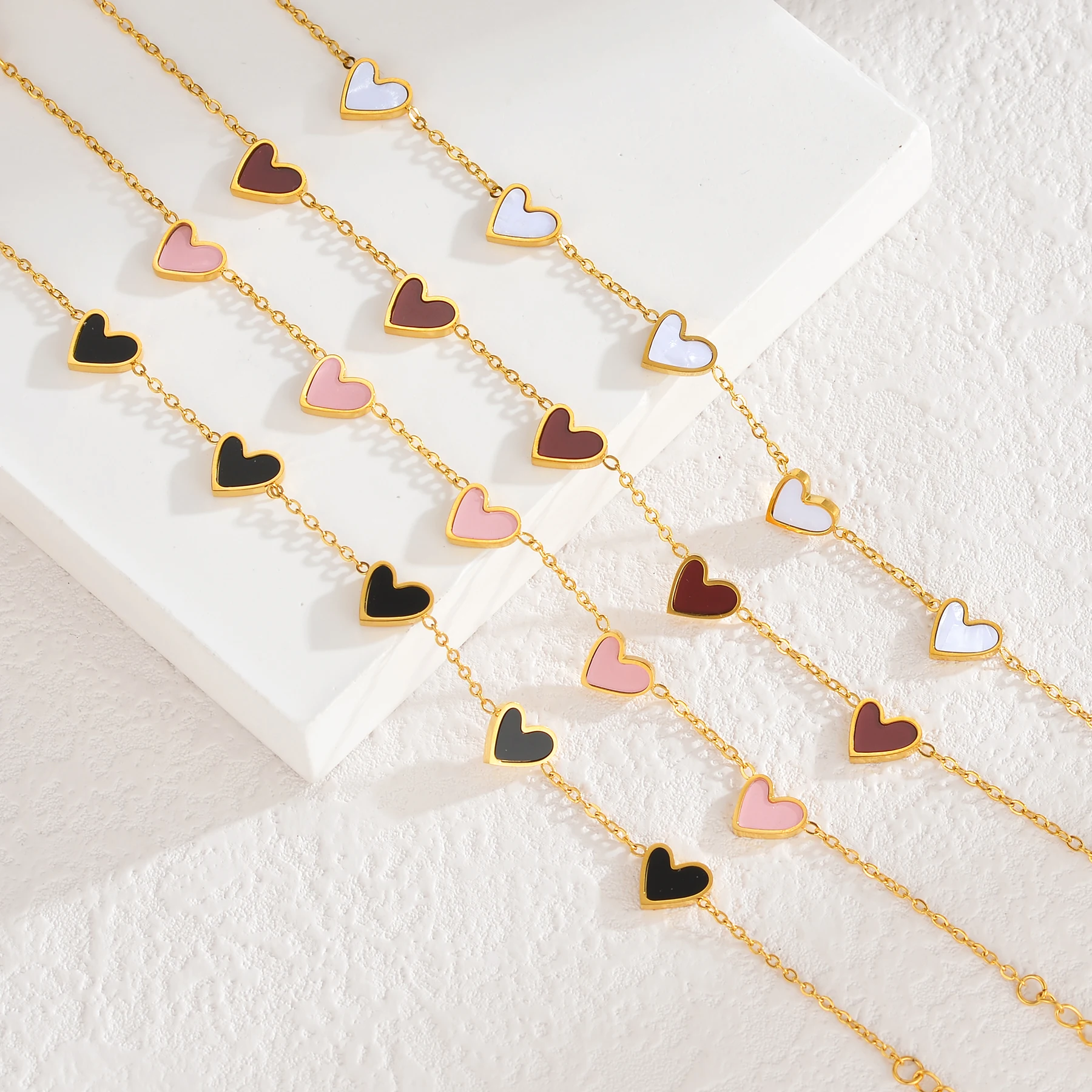 Trend gold-plated stainless steel bracelet for women multi-color oil drop heart-shaped design gorgeous personality jewelry gifts