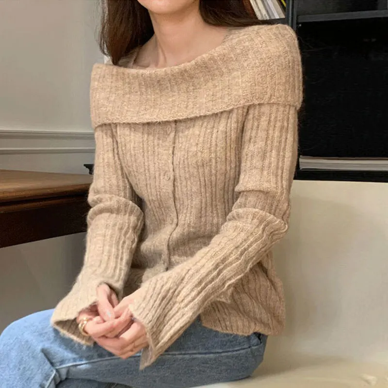 Korean Chic Vintage Sweater Women Irregular Collar Long Sleeve Pit Knitted Knitwear New Slim Niche Women Outfits Autumn Winter