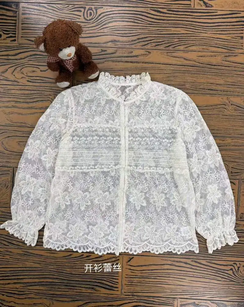 Japanische Süße Mori Mädchen Spitze Stickerei Sheer Perspektive Shirts Frauen Frühling Herbst Stehkragen Langarm Chic INS Bluse