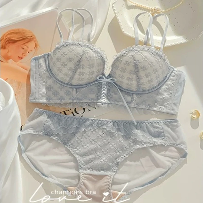 

New 2026 French Style Sweet Lace Lingerie For Teen Girls Wireless No Steel Ring Bra Shaping Lift Anti Sag Breathable Underwear