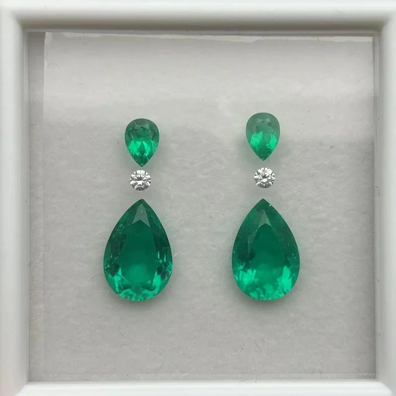 

Ruihe New Total 10.55ct Lab Grown Emerald Loose Gemstone with D Color Moissanite Set for Jewelry Earrings Making