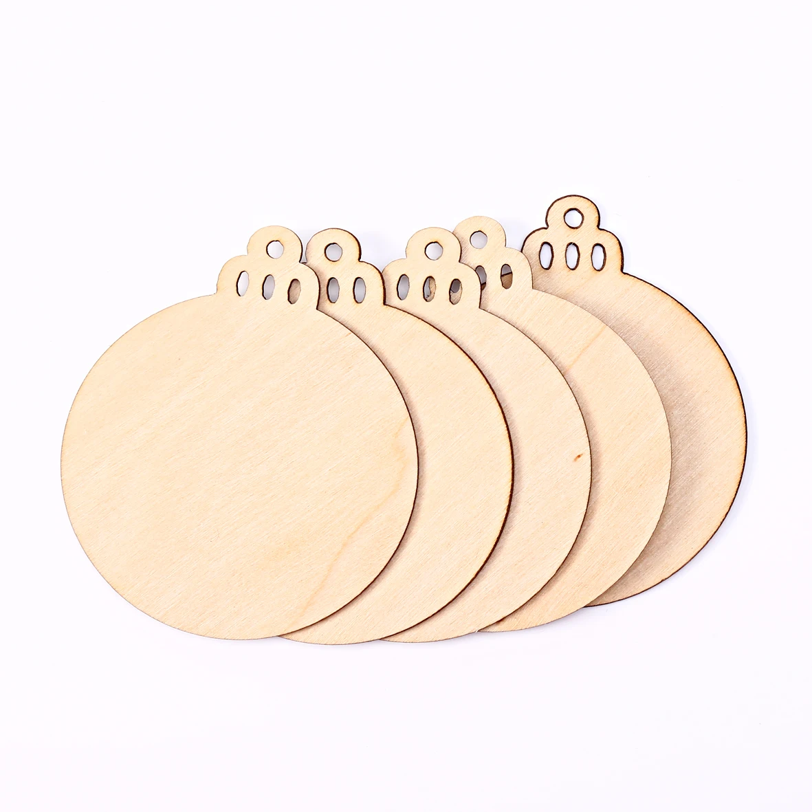 20pcs Round Bauble 7x8cm Unfinished Wood Slices With Hole Arts Crafts Centerpieces DIY Christmas Ornaments Hanging Decorations