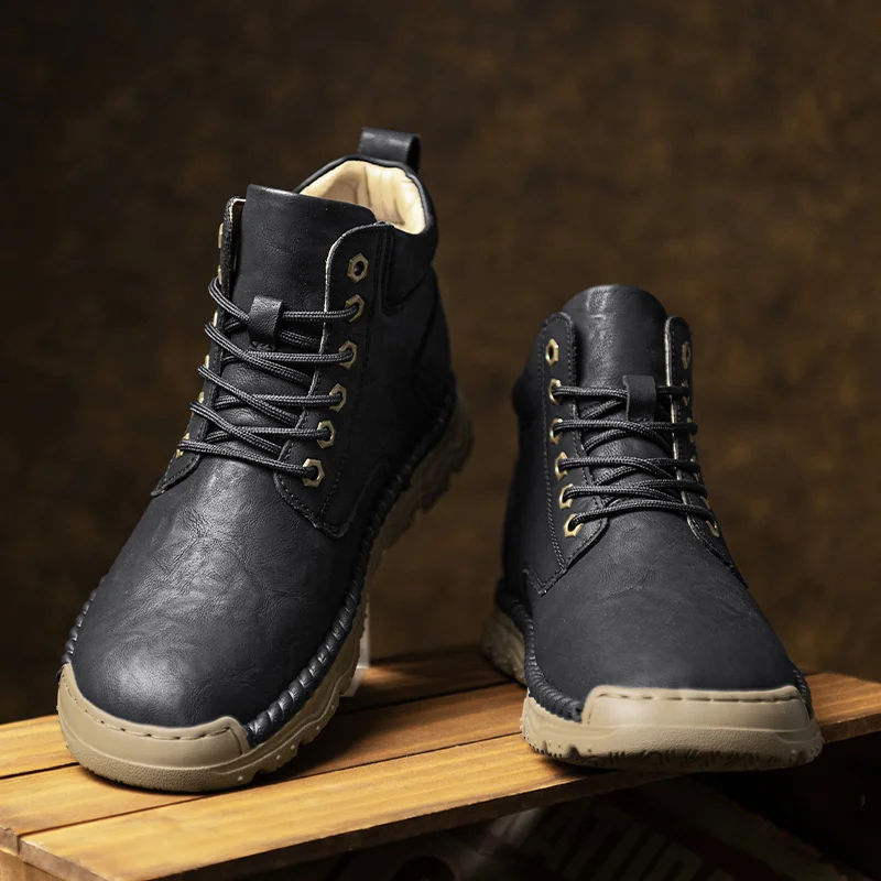 2025 Nuove sneakers bianche autunnali da uomo: scarpe casual traspiranti, stile coppia, trendy e più vendute