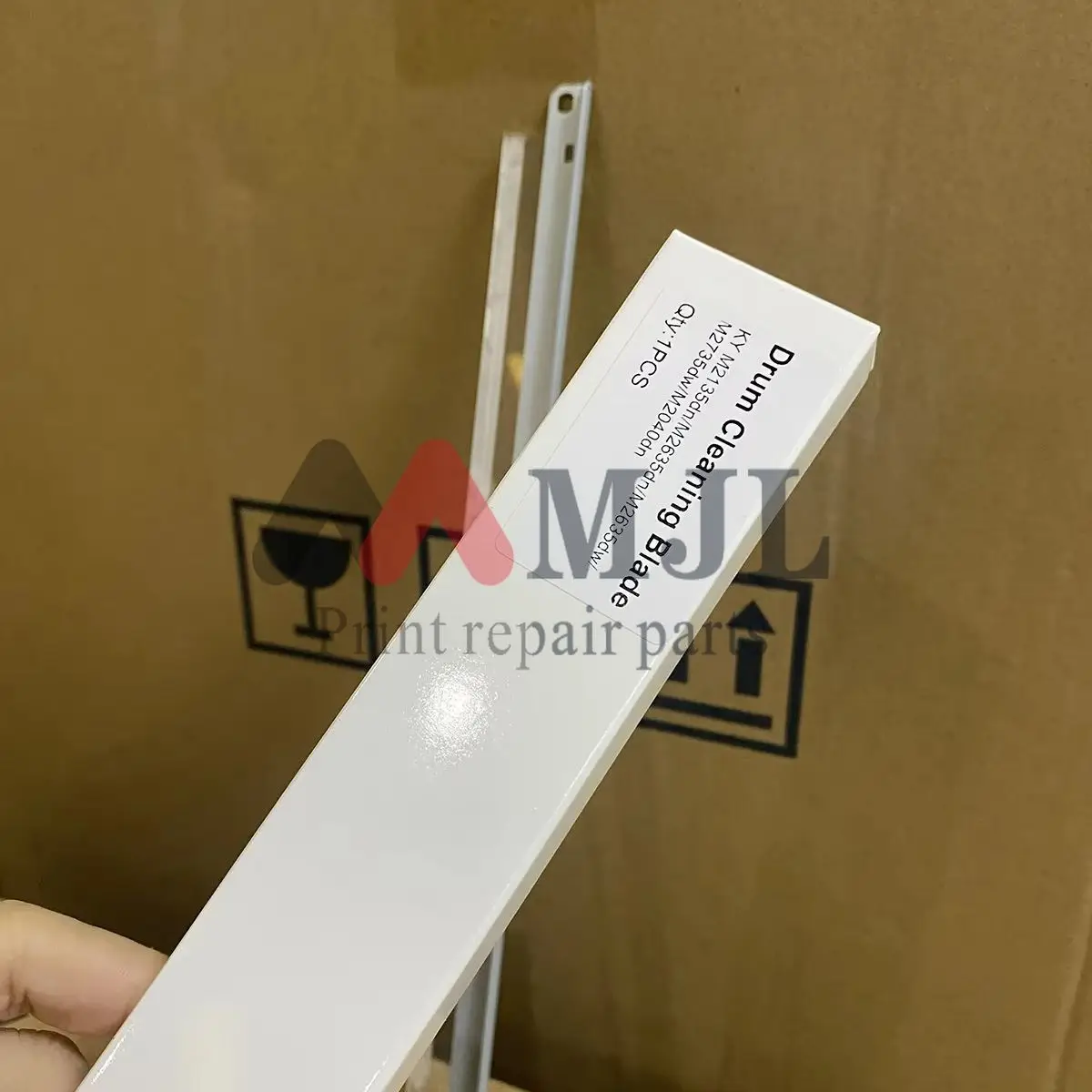 

5PCS DK1150 Drum Cleaning Blade for Kyocera Mita ECOSYS P2235 P2335 M2040 M2135 M2235 M2540 M2635 M2640 M2735