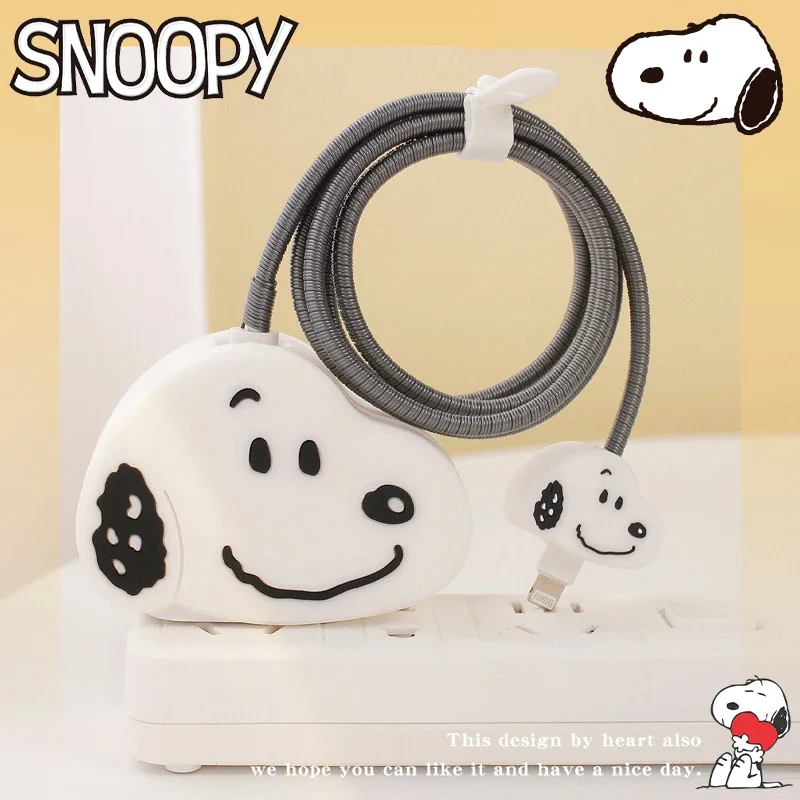 Custodia per caricabatterie in Silicone morbido per cartoni animati 3D Snoopy per iPhone 14 13 Pro 18w 20w custodia protettiva per cavo con testina