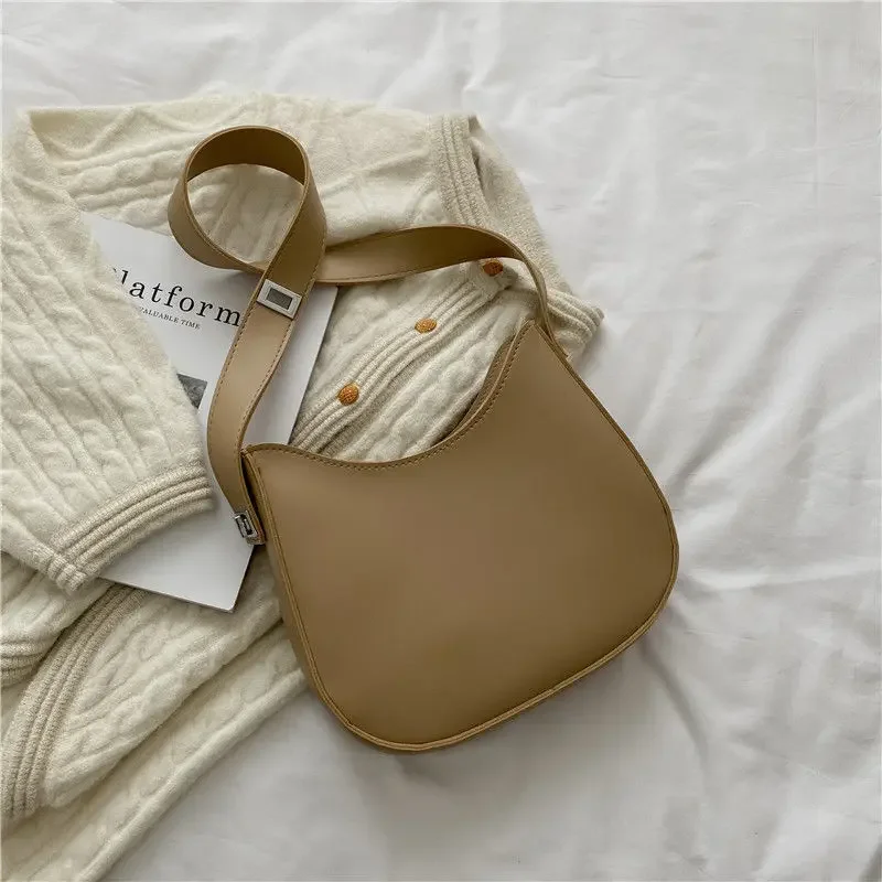 New Fashion Design Crossbody Bags for Women Summer Travel Shoulder Bags Large Capacity Handbags and Purse Armpit Hobo Bag