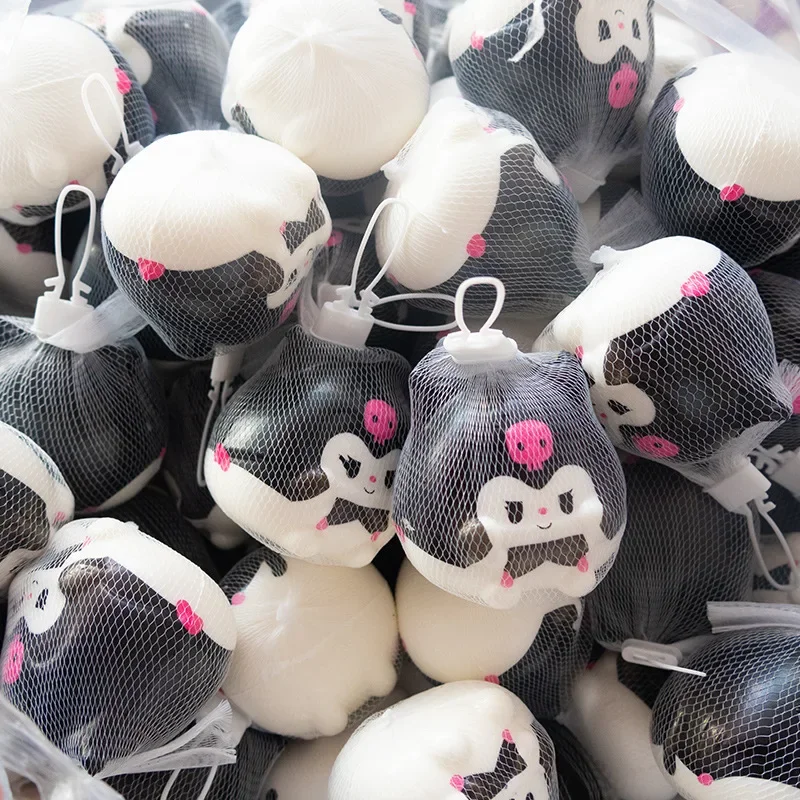 Sanrio Kuromi Pinch Fun Decompression Toy Slow Rebound Vent Decompression Artifact Cute Cartoon Ornament Kawaii Gift