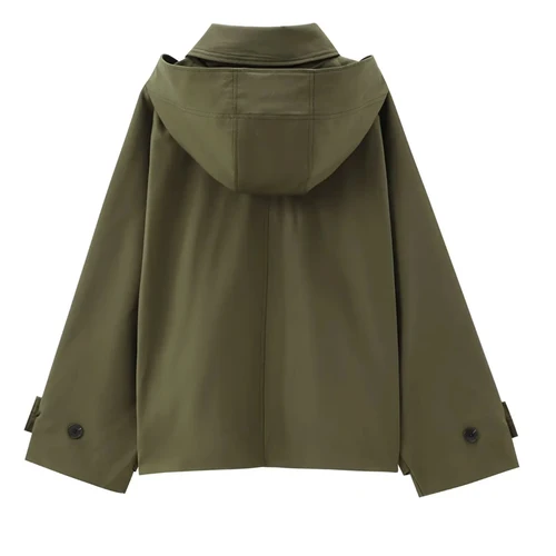 מעילים ומעילים