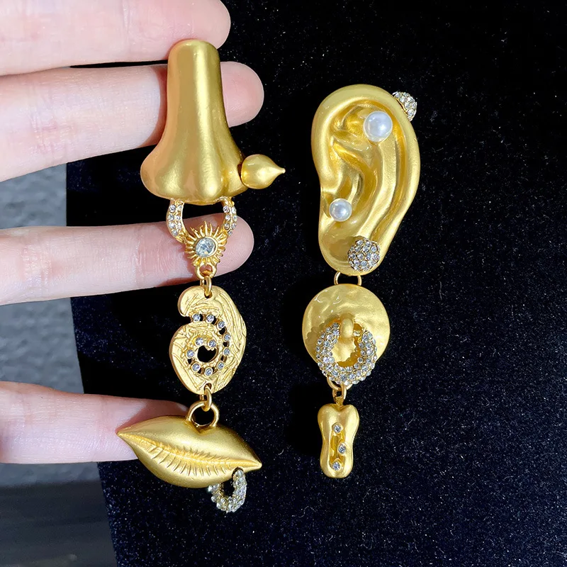 NISHIZAWA أقراط غير متناظرة للنساء وجه الإنسان لون ذهبي Hyperbole Pendientes Mujer القرون الوسطى موضة ريترو مجوهرات #3