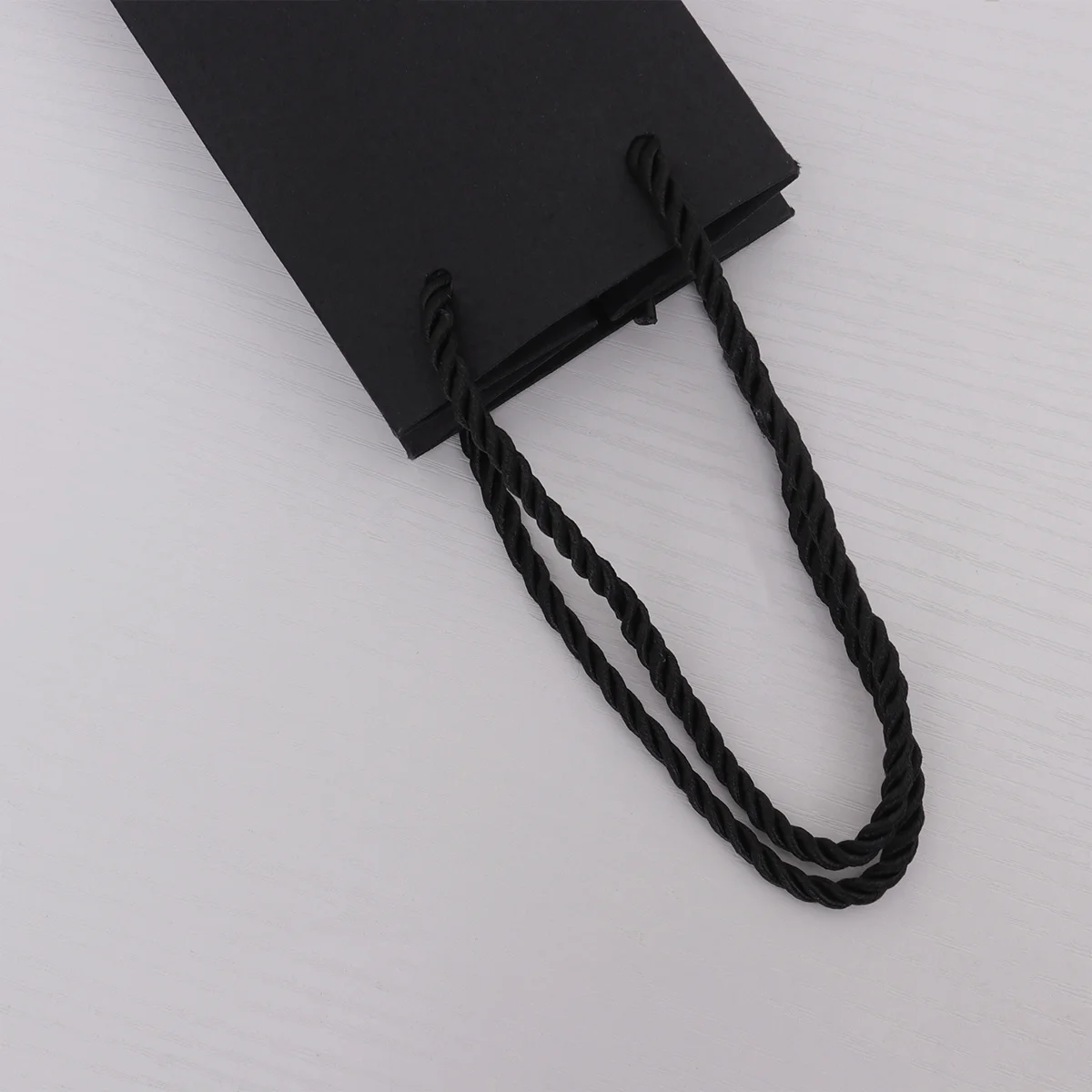 

12 pcs Wine Gift Gold Stamping Paper Material Twisted Handle Square Bottom For Storage Shopping Party Favor Use Red Wine