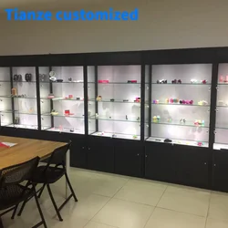 (Personalizado) escaparate de trofeo de cristal completo de 360 grados escaparates de exhibición de tienda minorista con cabina de exhibición de vidrio con luz Led interior