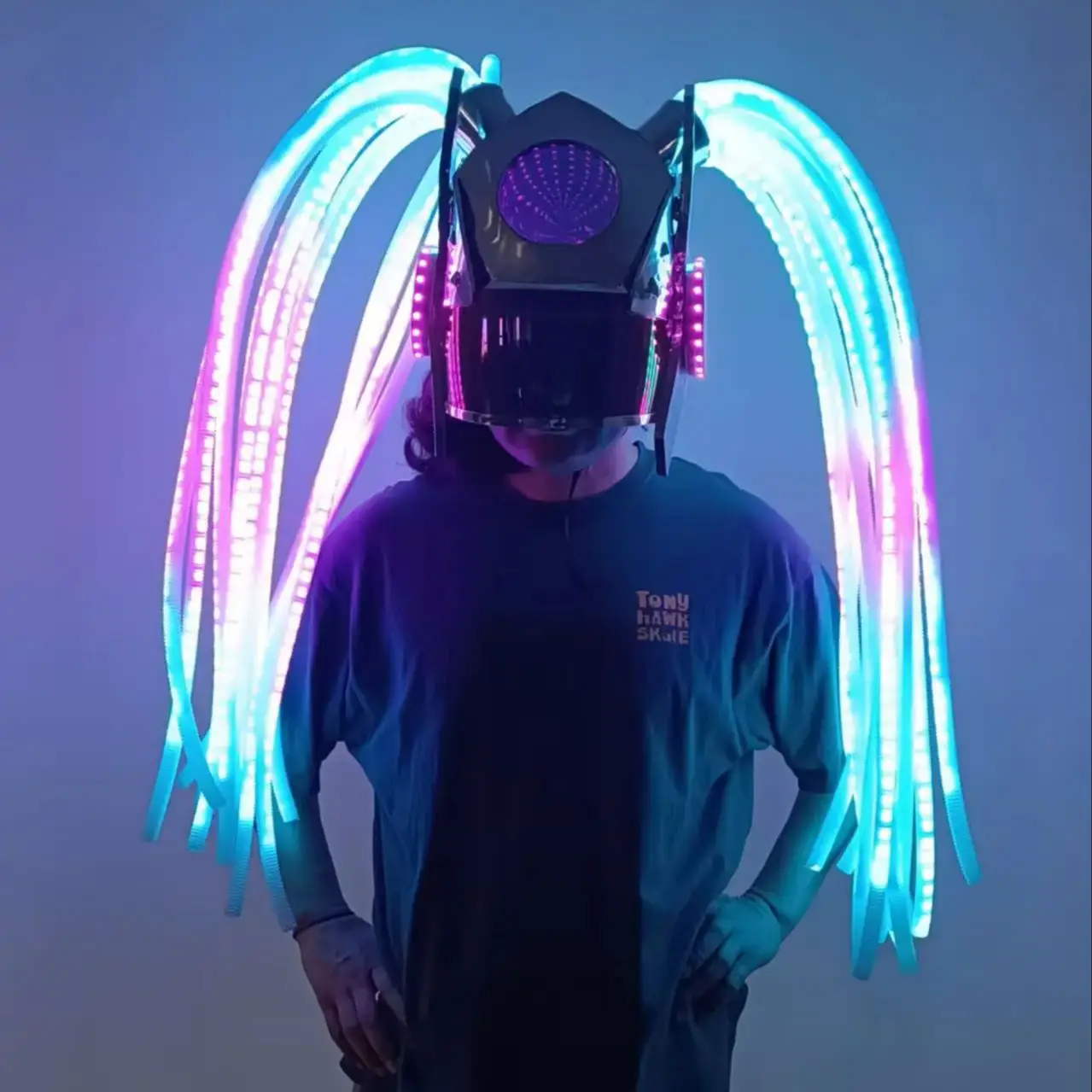 

Двойной хвост, светодиодный светильник, светящийся в темноте шлем робота для косплея, танцевальной вечеринки, костюм на Хэллоуин