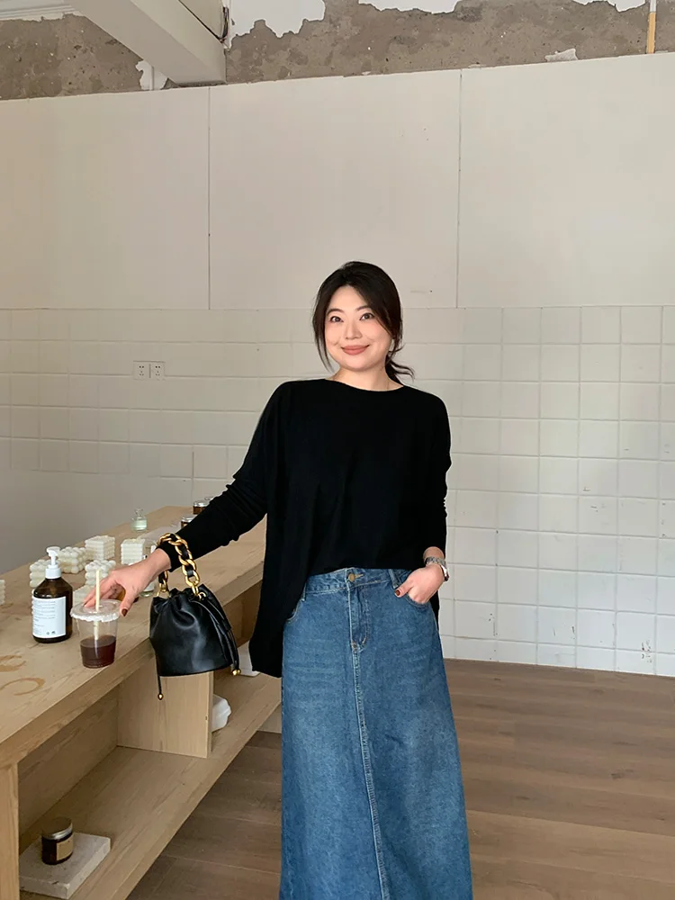 

Свободный вязаный свитер для женщин больших размеров в корейском стиле, осень 2025, новинка, стройнящий топ для полных женщин