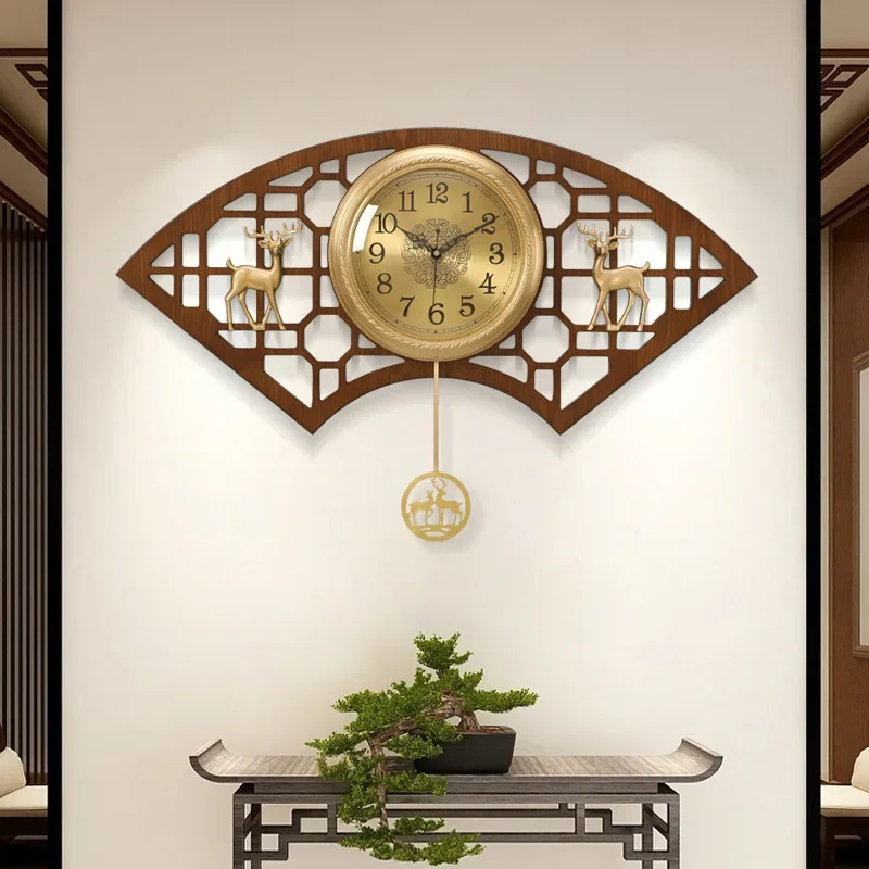 Fan-shaped new Chinese clock wall clock living room home 2023 new light luxury brass silent watch atmospheric clock wall hanging