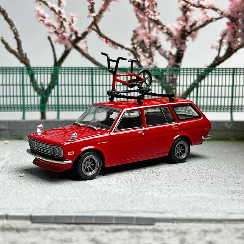 1:64 scale diecast tarmac datsun bluebird 510 wagon Alloy metal car model toy gift