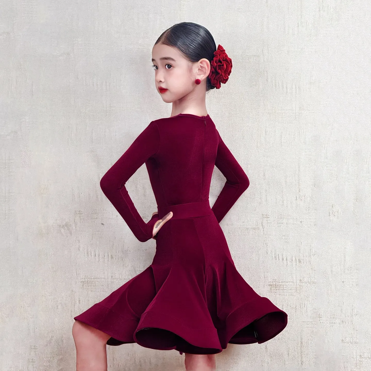 

Children Latin Stage Show Performance Suit Bodysuit Skirt Set New Latin Dance Suit Girls Standard Competition Clothes