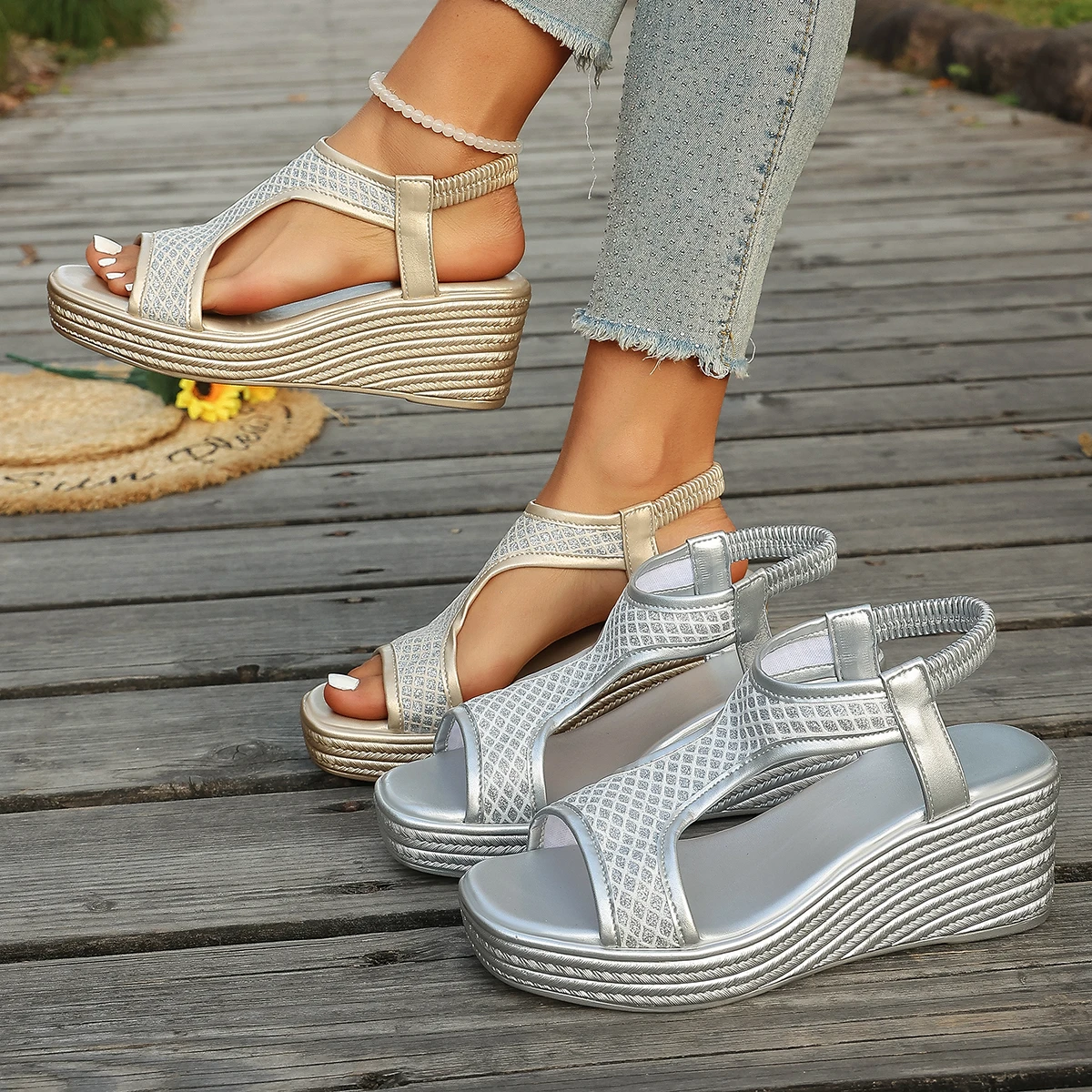 Sommer Neue Runde Spitze Sexy Bequeme Rutschfeste Casual Sandalen Mode Leichte Übergrößen Keilabsatz Sandalen für Damen