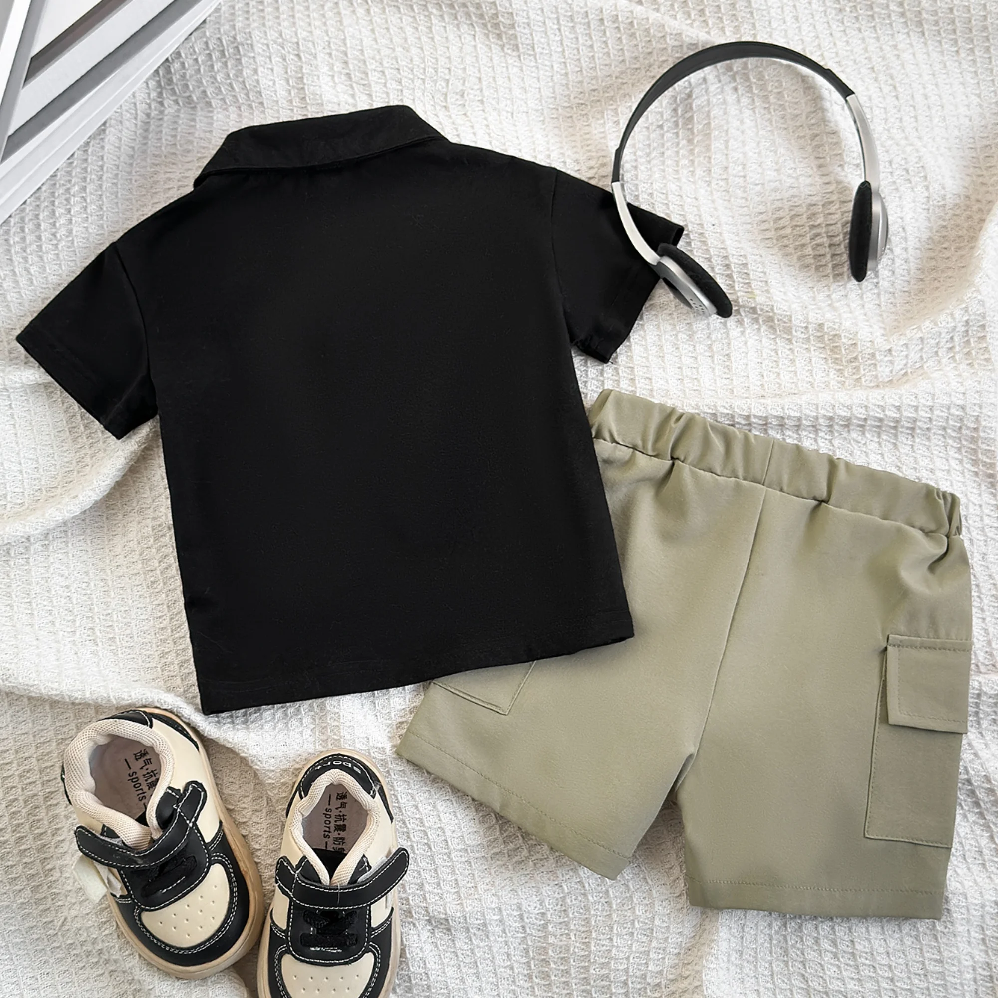 2-teiliges Sport- und Freizeitset für Babys/Jungen mit Revers, farbblockierten kurzen Ärmeln und Shorts für Kleinkinder im Alter von 0-3 Jahren, Sommer-Set für Babys/Jungen – Detail 6