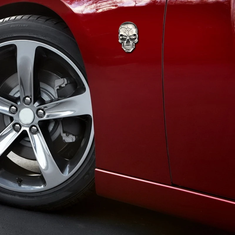 

3D Metal Ghost Skull Sticker Crack Skeleton Emblem Badge Buccaneer Head Decal for Car Motorcycle Decor