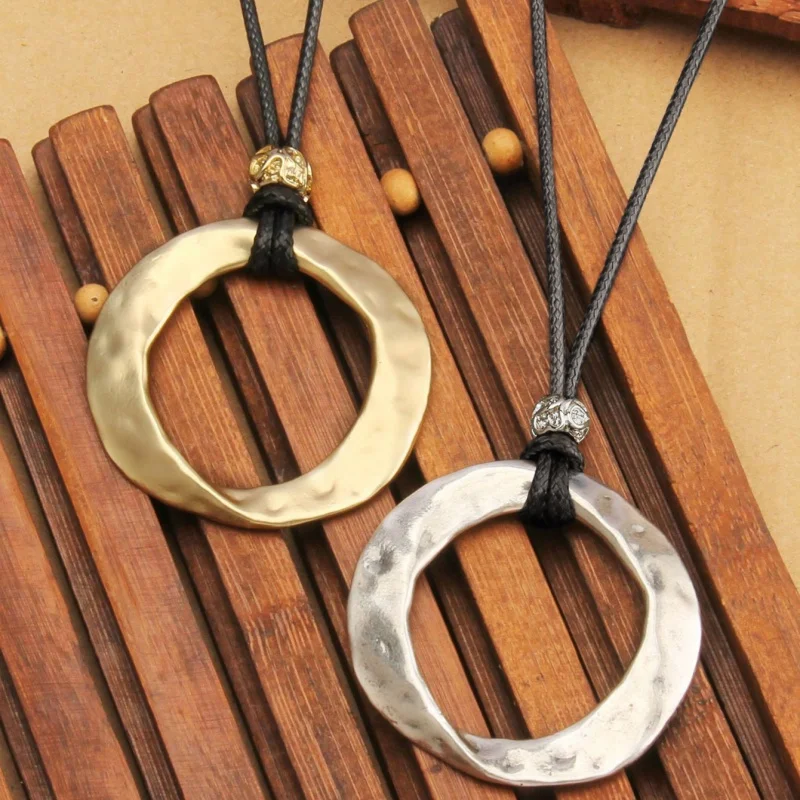 1 pieza de collar con colgante de Color dorado de aleación de cuero Simple con círculo geométrico de moda para hombres y mujeres 80cm