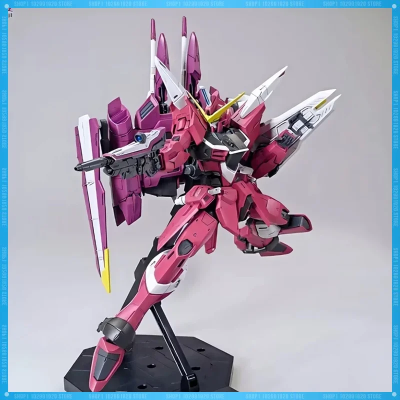

В наличии: Сборная модель Chengshun Mg 1/100 Justice, коллекционная фигурка-сюрприз, пластиковая модель робота, игрушка