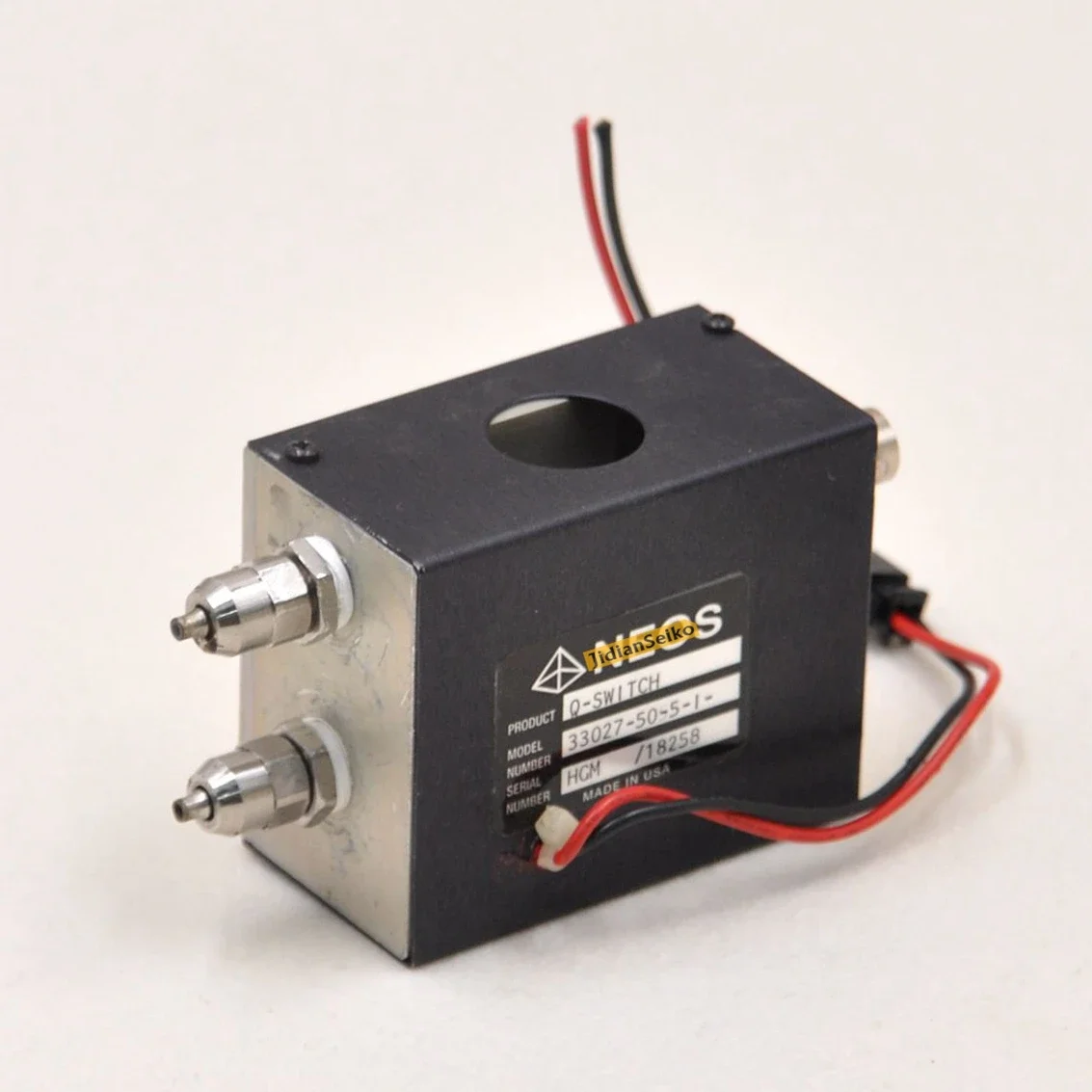 NEOS Q Head Acousto-Optic Q Switch Q-SWITCH 33027 utilisé