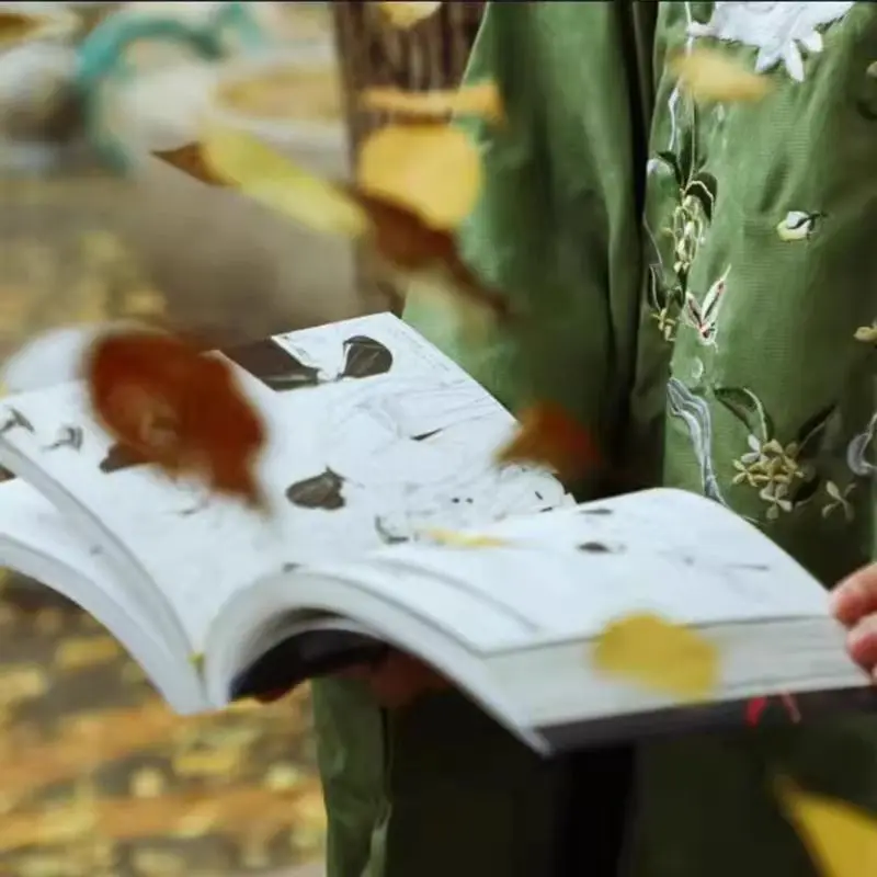 

«Полная луна над тысячей рец» Лиса Чжоу, новая классика в комиксах в древнем стиле.