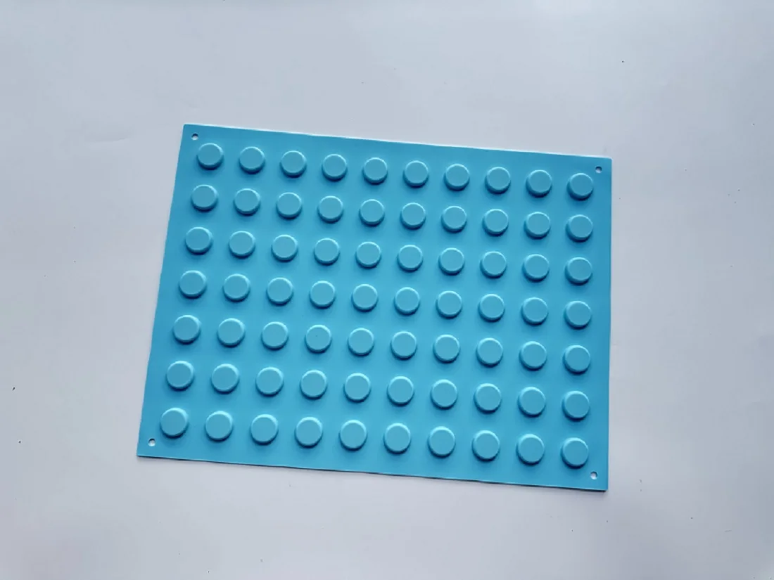 Supplies Reusable Magnetic Silicone Mat for Surgical Instrument Medical /Can Be Sterilized At High Temperatures/30*40cm/12*16'