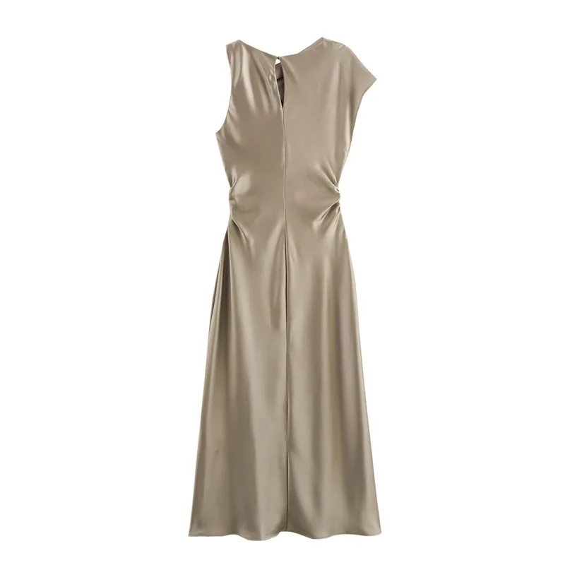 新しいヨーロッパとアメリカの不規則なプリーツ装飾シルクサテン生地のドレス