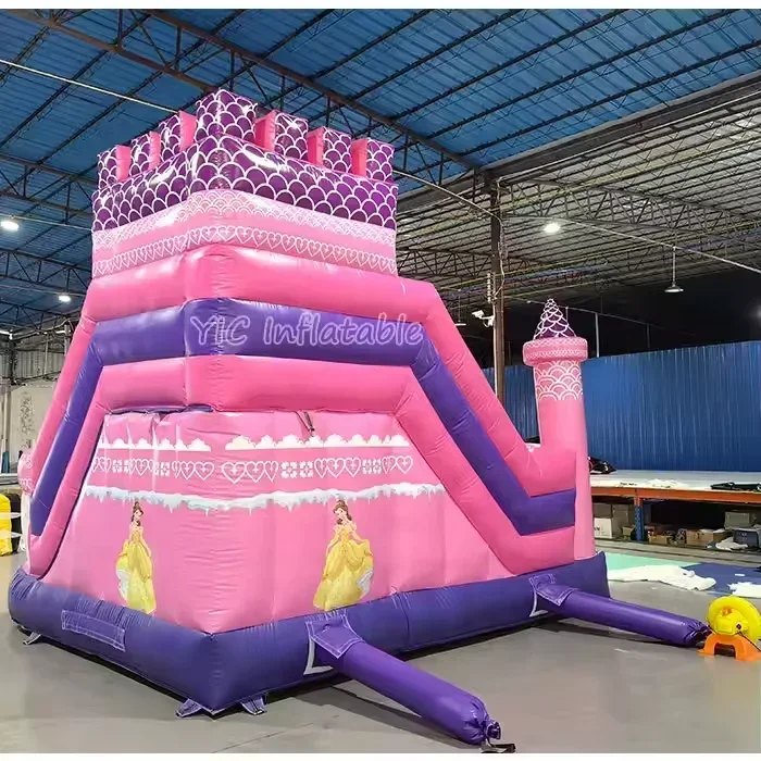 Latest Style Jumper Inflatable Castle House Commercial Inflatable Bounce Castle with Slide for Games