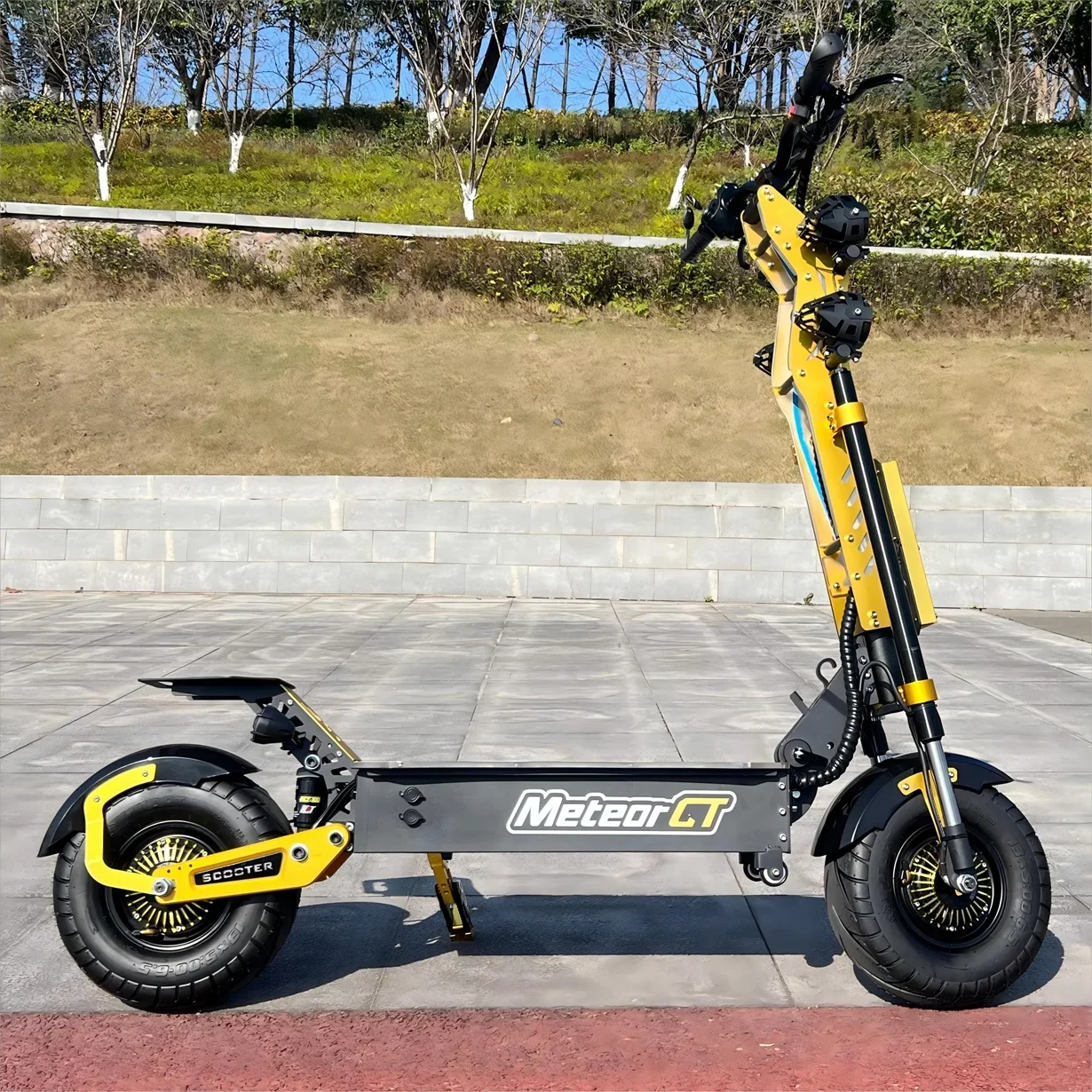 High Power 10000W 15000W Adult Electric Scooter 72V Dual Motor Dual Drive 150km Long Range Electric Scooter