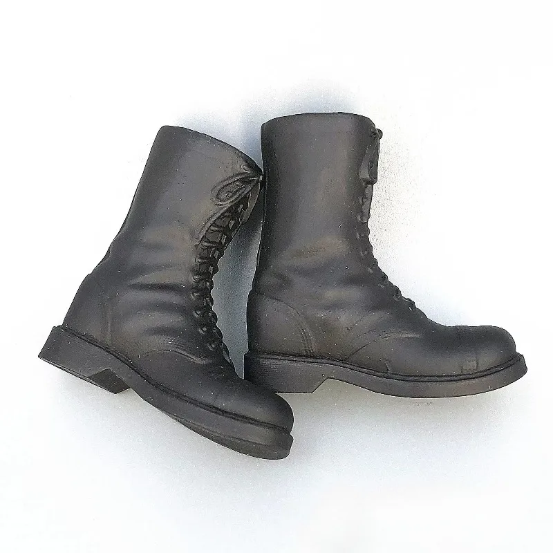 

RAH 1/6 Scale Trendy Male Soldier Combat Boots Hollow Shoes Model Toys for 12 Inch Action Figures Body Dolls Scene Decoration