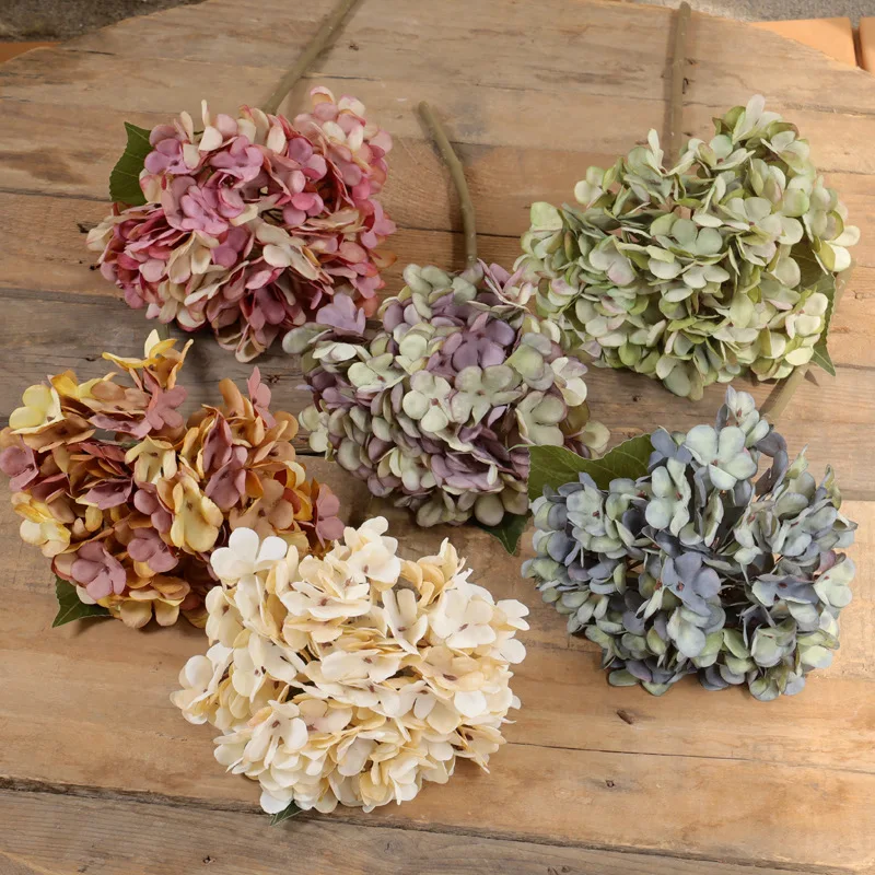 

Hot Selling Small Single Embroidered Ball Oil Painting Embroidered Ball Autumn Color Embroidered Ball Flower Arrangement Prop