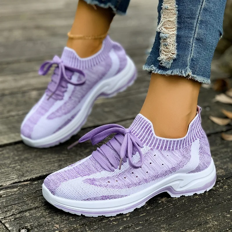 Sepatu jaring wanita bersirkulasi modis sepatu kets wanita luar ruangan sepatu kets lari kasual pelatih kebugaran olahraga nyaman