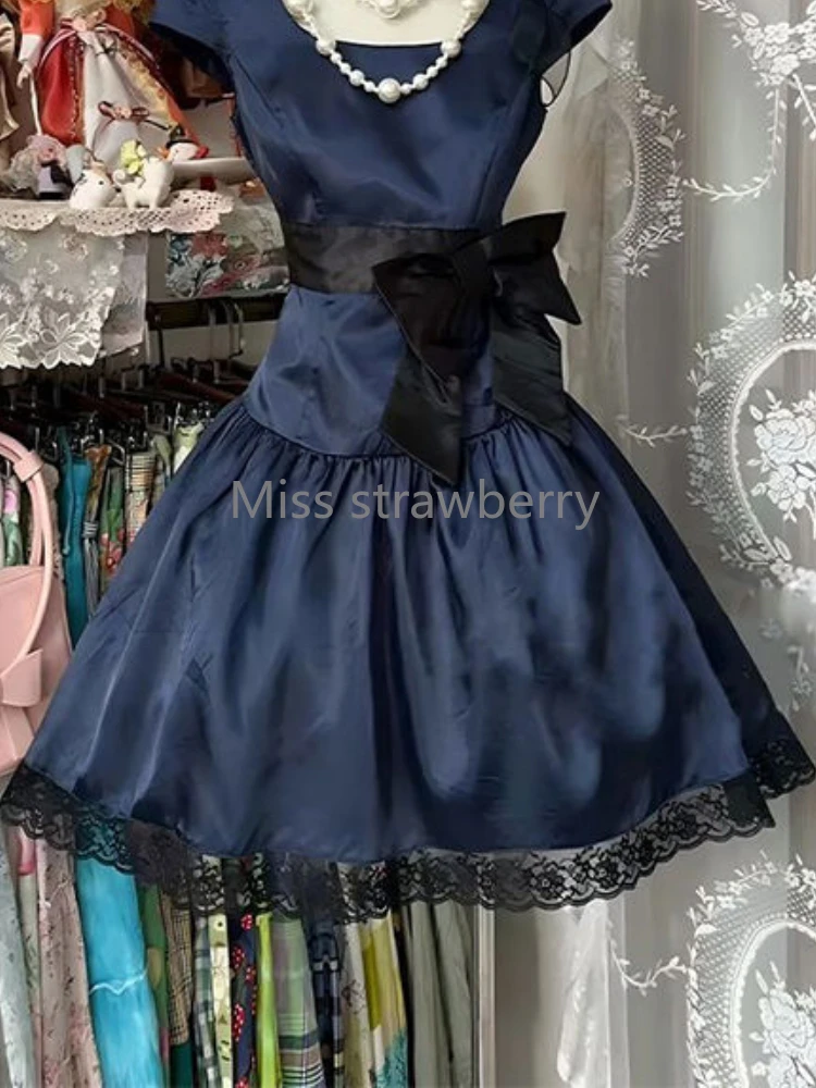 フランスヴィンテージスクエアネックリボンドレス女性の夏のエレガントなかわいいレース A ラインスリムドレスデザインシックなスキニー新しい夜会服 2025