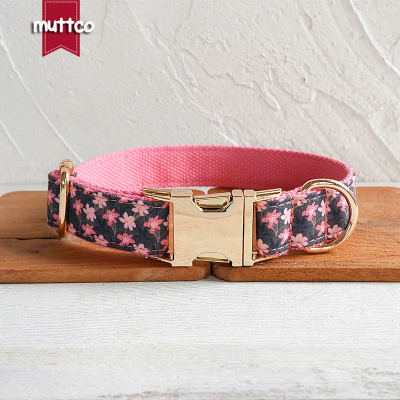 MUTTCO this dog collar with a black background and small GRACE PURPLE SPRITES creates a sense of happiness and warmth UDL187