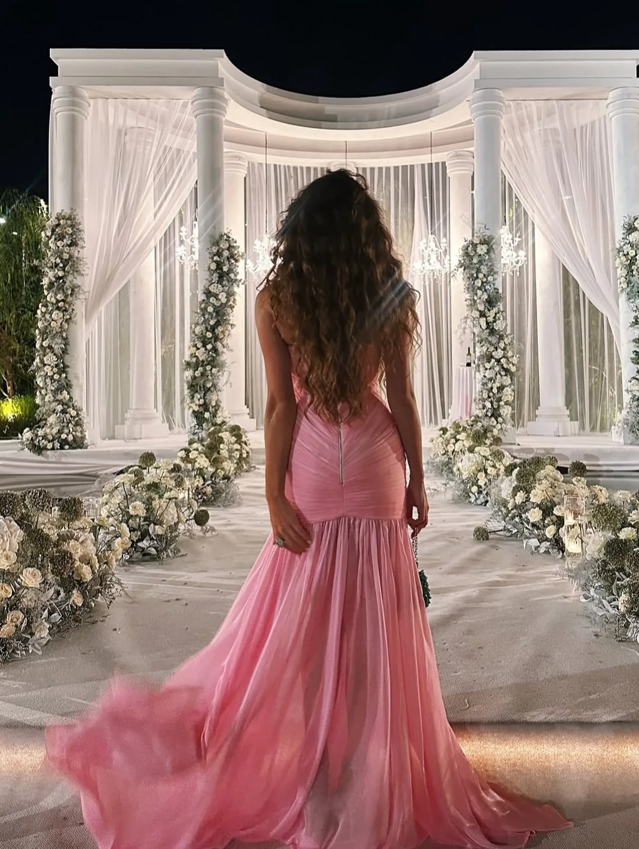 Pink Sweetheart Ruched Mermaid Gown with Slit and Chiffon Train – Elegant Evening Dress – 2025 Trending Wedding Dress Gala Gown