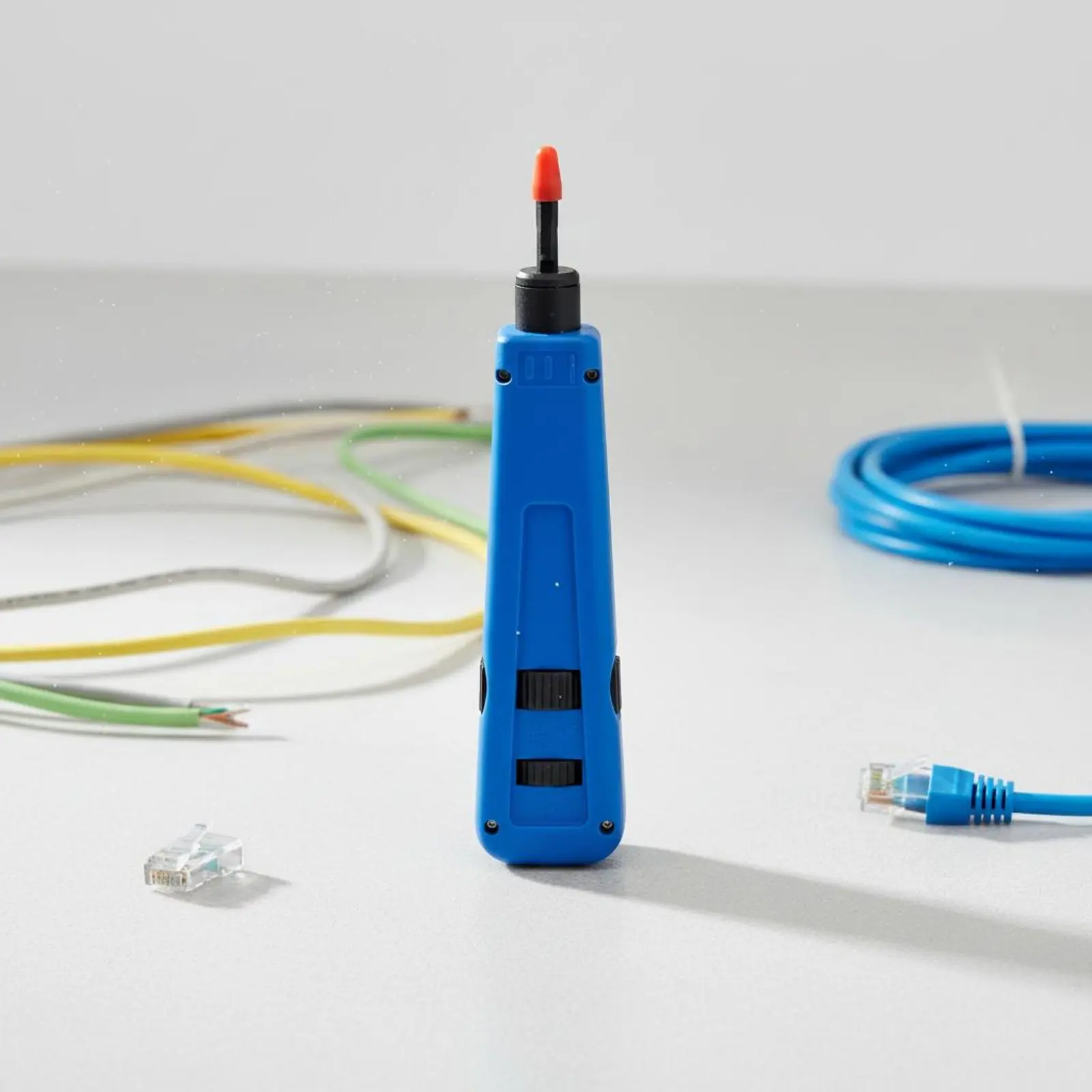 Zdjęcie 6: Narzędzie do zaciskania kabli 110 Press Down Tool All-in-One, wytrzymałe, dla techników.
