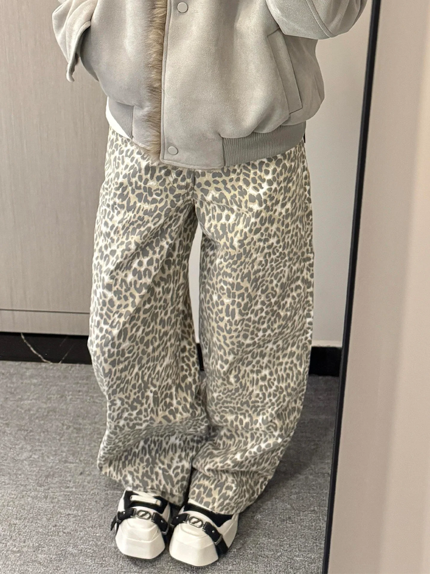 กางเกงยีนส์ขากว้างเอวสูงลายเสือดาวสไตล์อเมริกัน ไซส์พลัส สำหรับผู้หญิง ฤดูใบไม้ร่วง ฤดูหนาว รุ่นใหม่ ไซส์เล็ก ไม่ใช่เลกกิ้ง สำหรับสาวอวบ MM