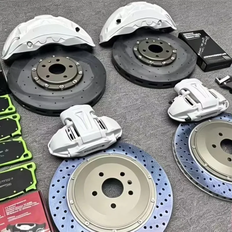 China Factory New 10-Pot Big Brake Calipers Kit 10N Carbon Ceramic Brake Disc