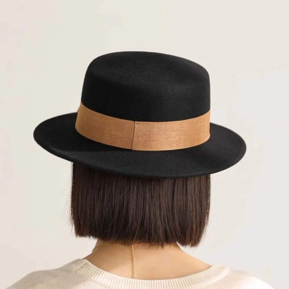 Live Show Vintage Looking Woolen Jazz Cap Flat Solid Color British Top Hat Versatile Retro Woolen Formal Hat Performances