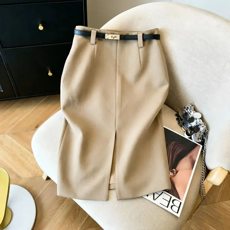 Summer Fashion Professional Style Women's Half Skirt with Elegant and High-end Design Straight Tube Hip Hugging Half Skirt