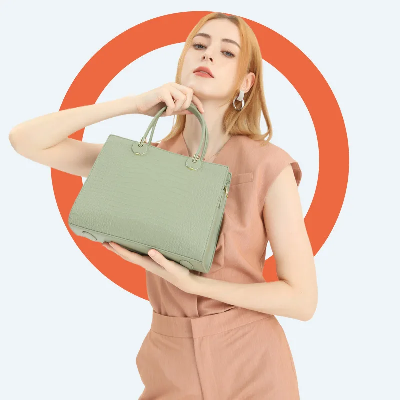 

This year's new bags for women's handbags commuting bags high-end and niche designs for women's handbags сумка женская Наплечные