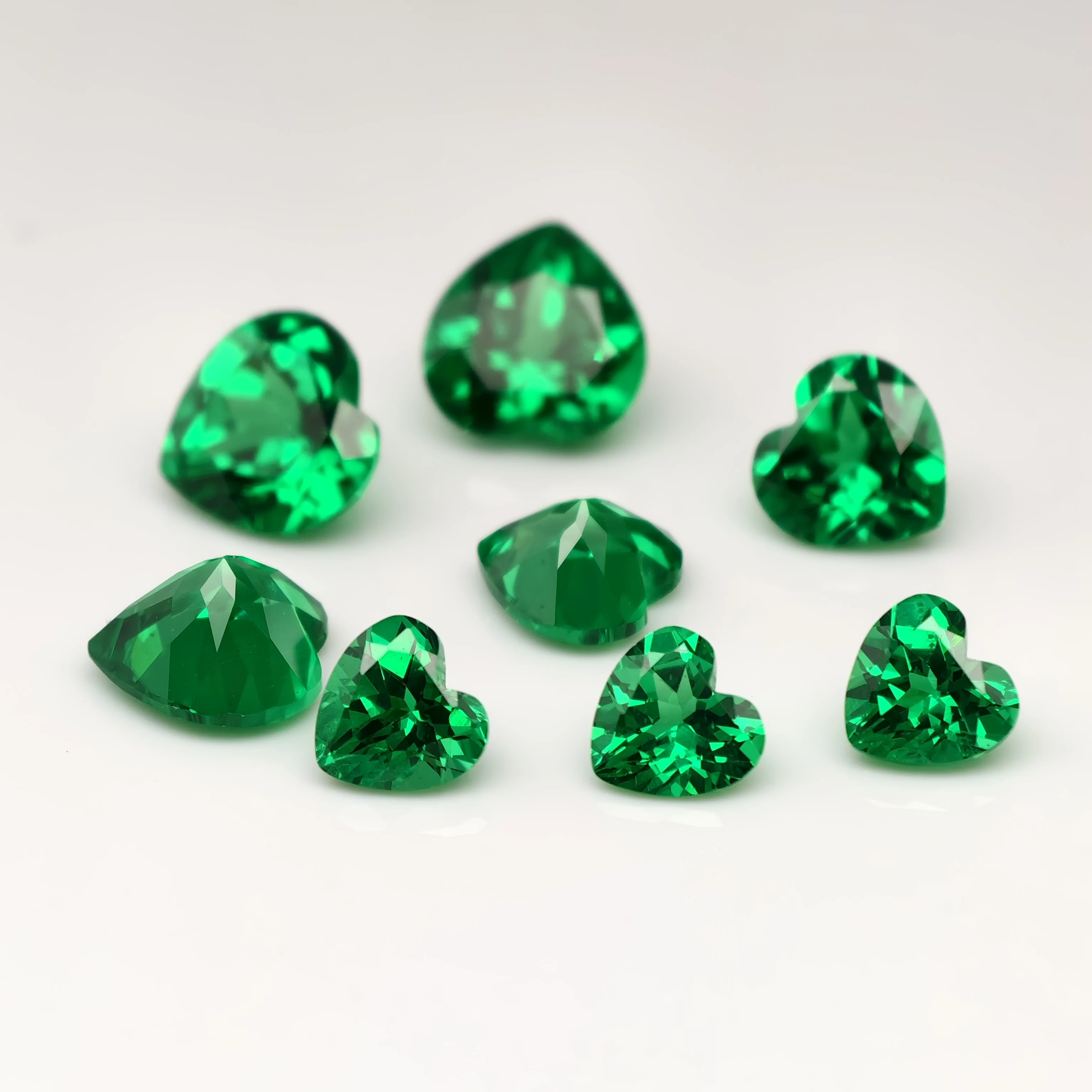 

New Green 5/6/7mm Yttrium Aluminium Garnet Loose Gemstones Lab Diamonds Heart Cut YAG Stones for Trendy Jewelry Making/DIY