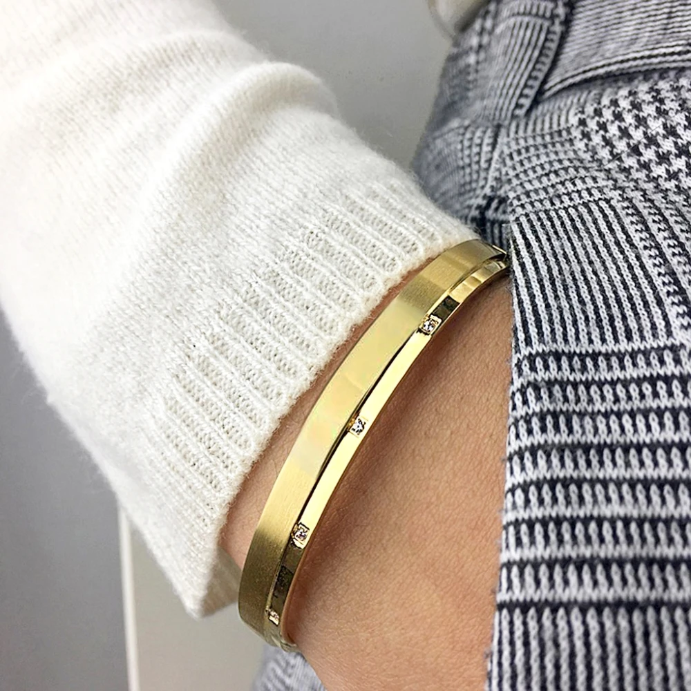 

luxury Stainless Steel Bracelet Gold Color woman 's bracelet steel cubic bangle