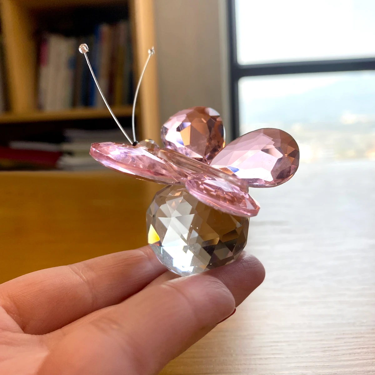 우아한 크리스탈 나비 입상 유리 나비 동물 문진 조각 컬렉션 테이블 장식, 크리스마스 장식 선물