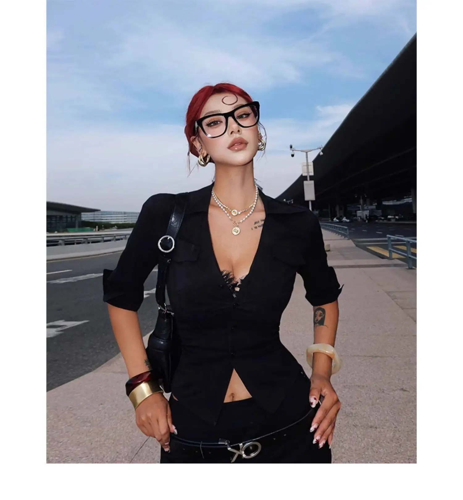 

Women Half Sleeve Button up V neck Tshirt