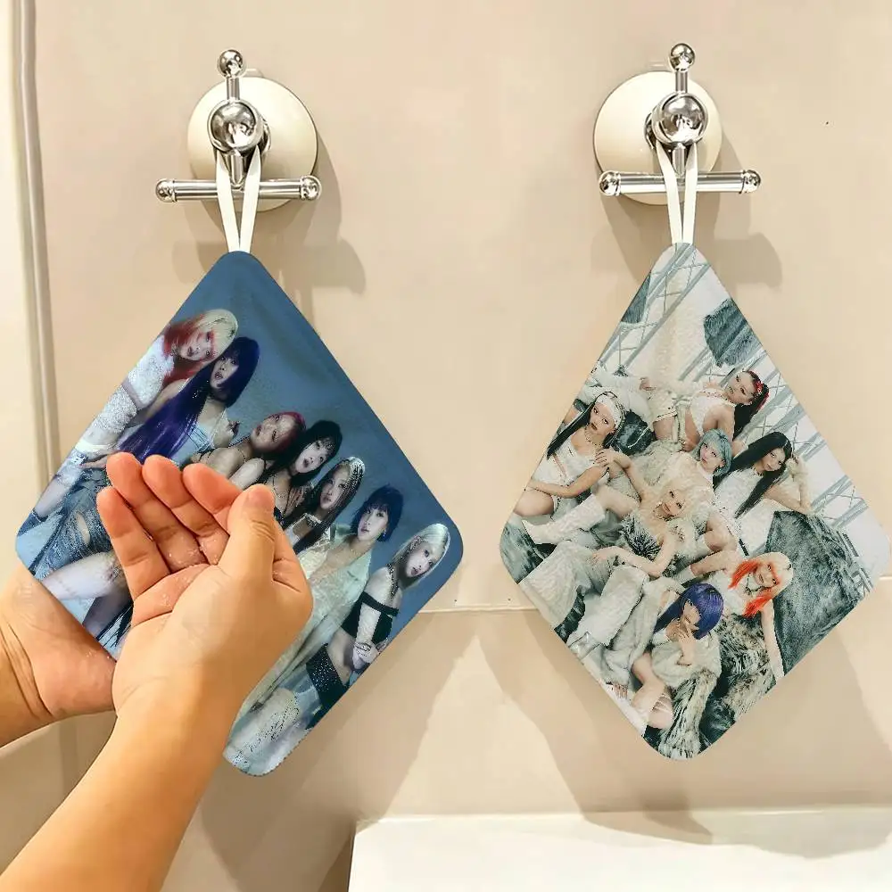 H-HANA Kpop Polyester Cotton Hanging Kitchen Towel, Absorbent Hand Wiping Cloth for Daily Cleaning Drying